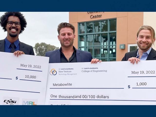 Metabowlite members (from left) Mohamed Faynus, Orlando Chirikian, and Markus Merk received the $10,000 First Place Award during the 23rd Annual New Venture Competition Finals