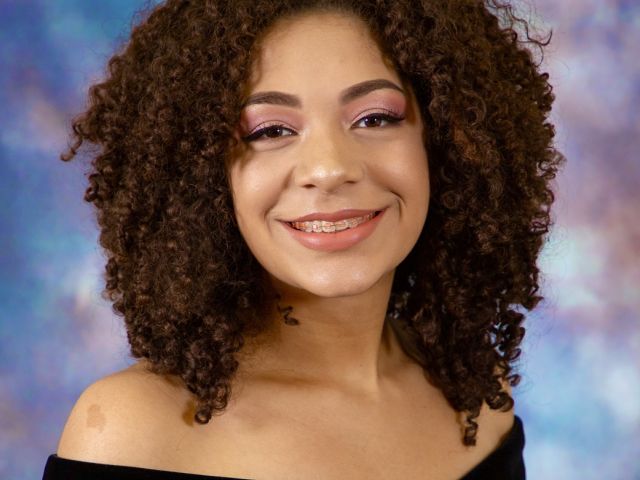 Headshot of Janae Gayle