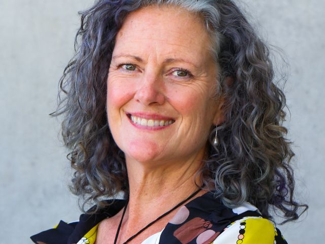 Headshot of Beth Pruitt